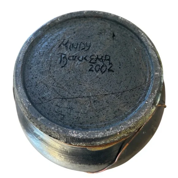 Handmade Raku Studio Pottery w/ Copper Wire. - Picture 6 of 6